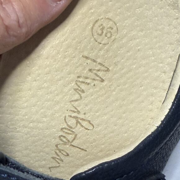 Mini Boden LEATHER T-BAR FLATS Girl’s EU 36 US 4 Navy Hook & Loop Maryjane Shoes - Picture 9 of 12